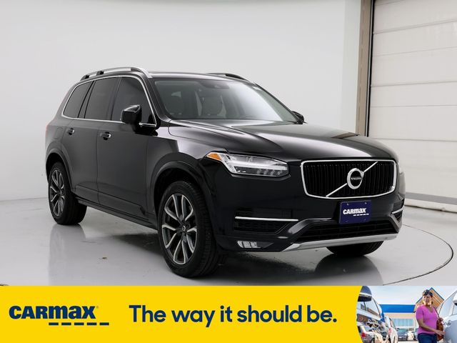 2019 Volvo XC90 Momentum