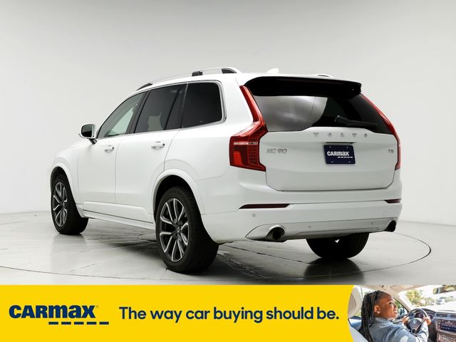 2019 Volvo XC90 Momentum