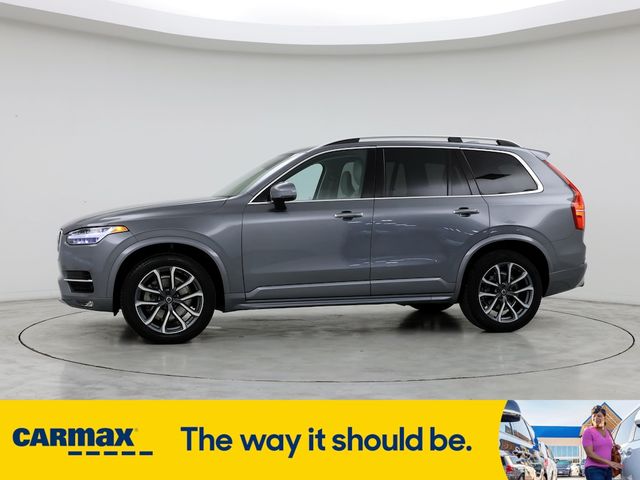 2019 Volvo XC90 Momentum