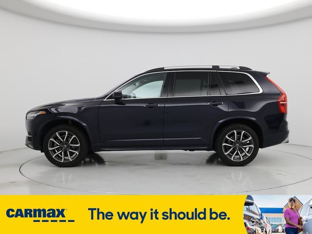 2019 Volvo XC90 Momentum