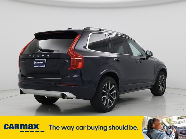 2019 Volvo XC90 Momentum