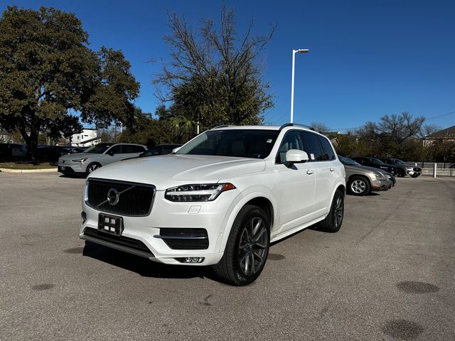 2019 Volvo XC90 Momentum