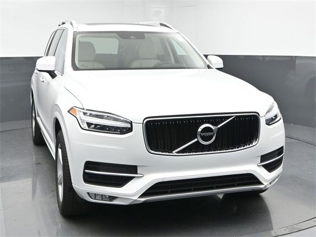 2019 Volvo XC90 Momentum