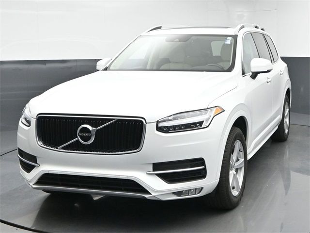 2019 Volvo XC90 Momentum