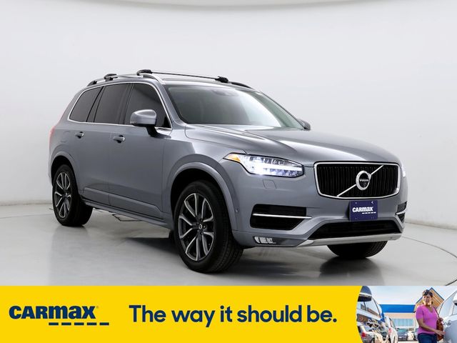 2019 Volvo XC90 Momentum