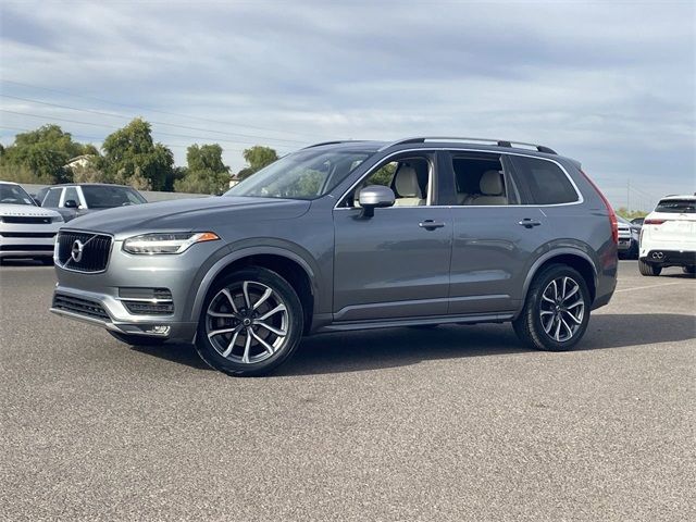 2019 Volvo XC90 Momentum