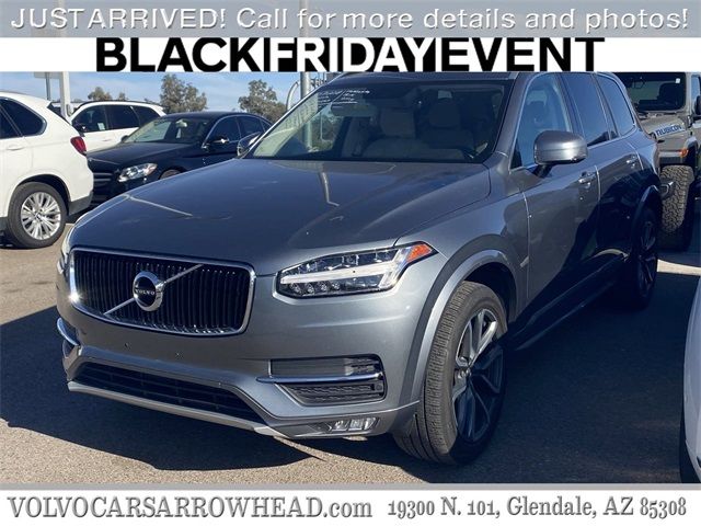 2019 Volvo XC90 Momentum