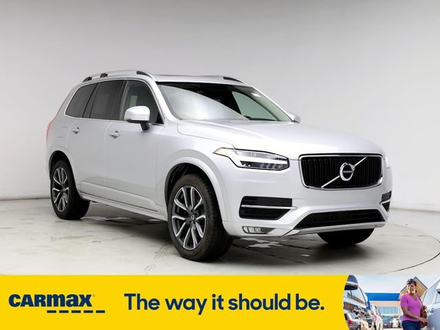 2019 Volvo XC90 Momentum