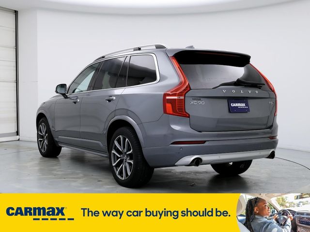 2019 Volvo XC90 Momentum