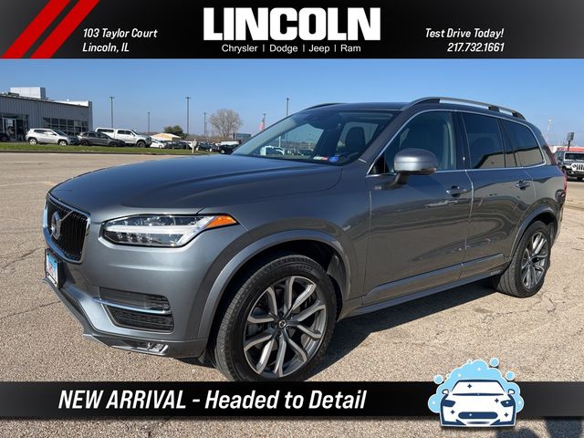 2019 Volvo XC90 Momentum