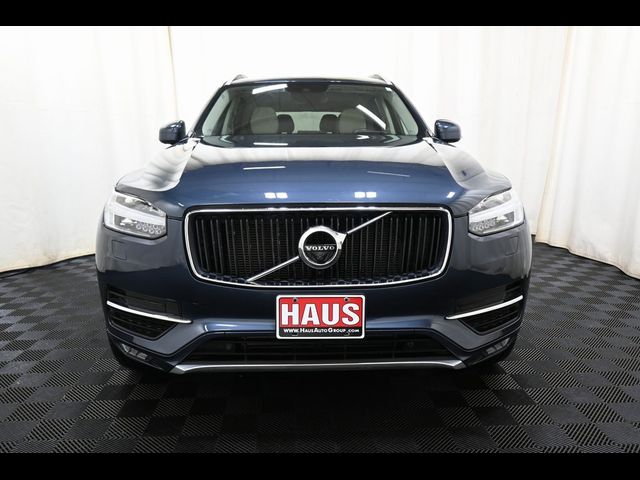 2019 Volvo XC90 Momentum