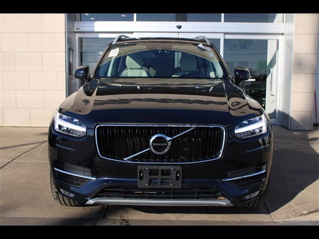 2019 Volvo XC90 Momentum