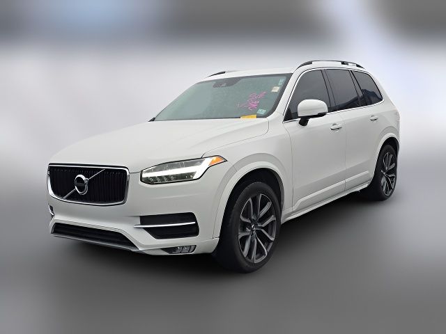 2019 Volvo XC90 Momentum