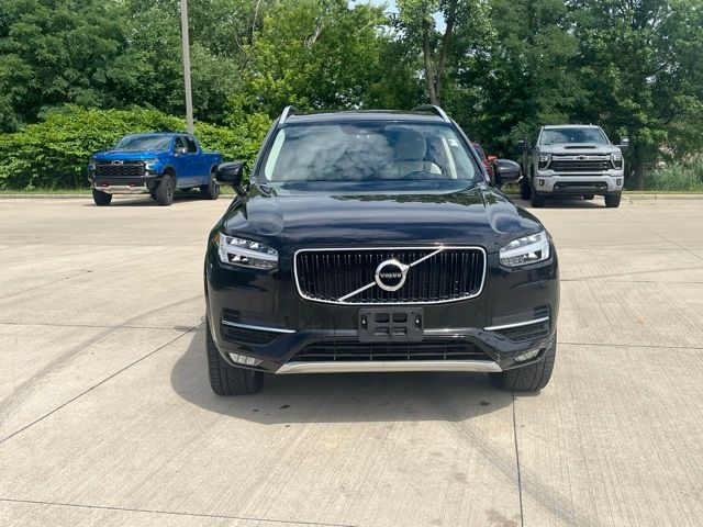 2019 Volvo XC90 Momentum