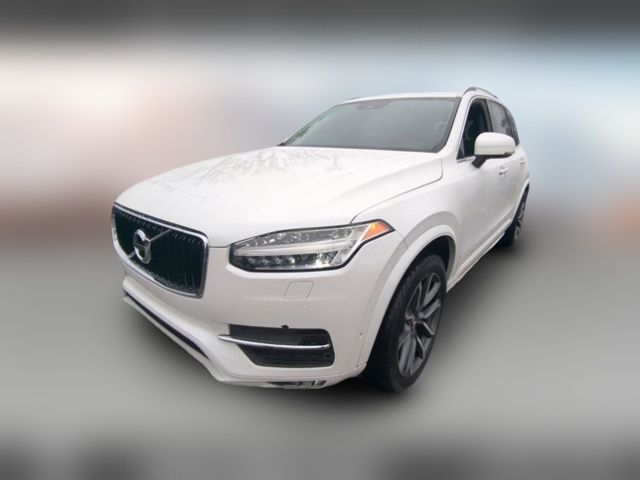 2019 Volvo XC90 Momentum