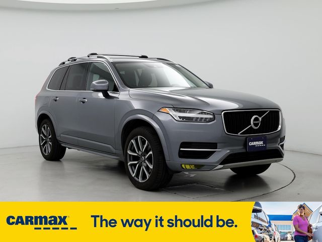 2019 Volvo XC90 Momentum