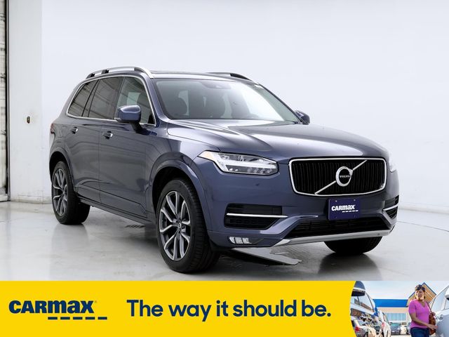 2019 Volvo XC90 Momentum