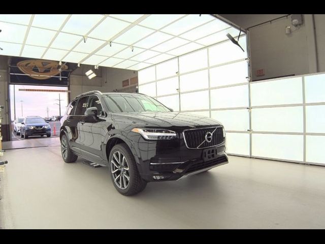 2019 Volvo XC90 Momentum