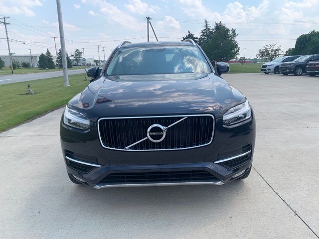 2019 Volvo XC90 Momentum