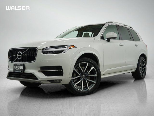 2019 Volvo XC90 Momentum