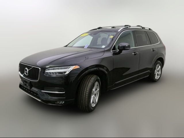2019 Volvo XC90 Momentum