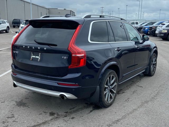 2019 Volvo XC90 Momentum