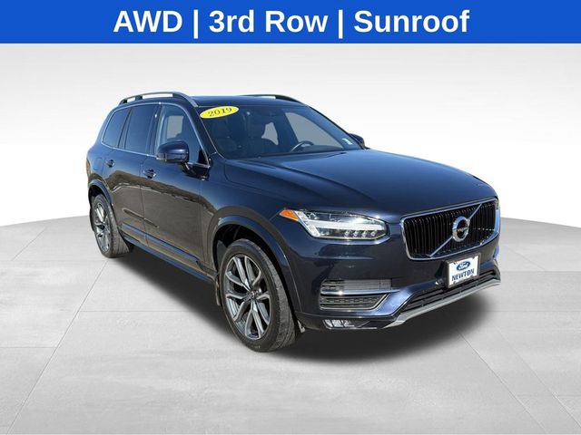 2019 Volvo XC90 Momentum