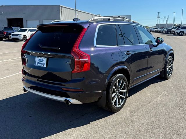 2019 Volvo XC90 Momentum