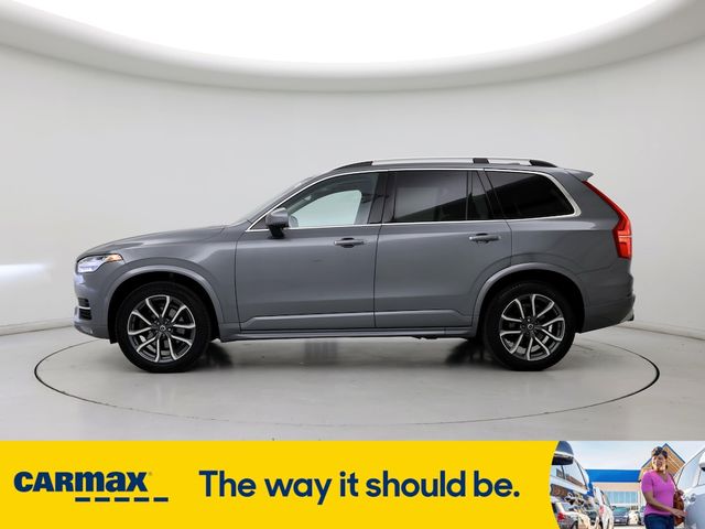 2019 Volvo XC90 Momentum