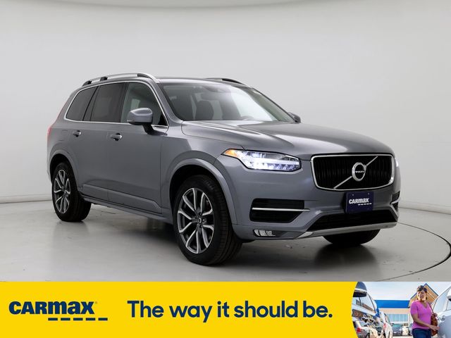 2019 Volvo XC90 Momentum