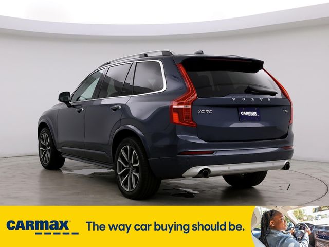 2019 Volvo XC90 Momentum