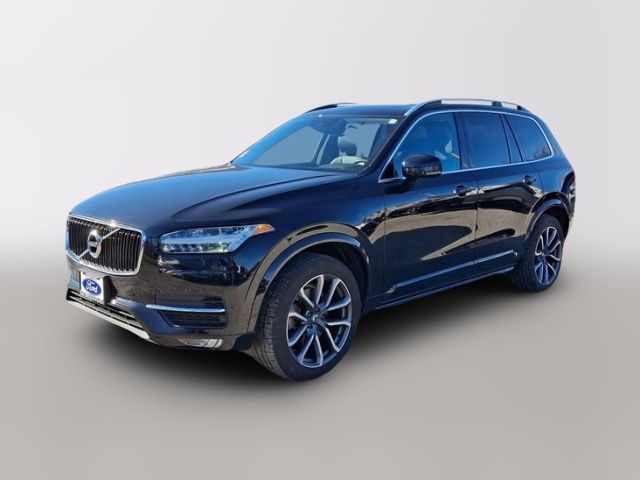 2019 Volvo XC90 Momentum