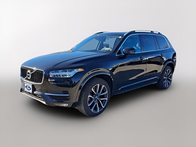 2019 Volvo XC90 Momentum