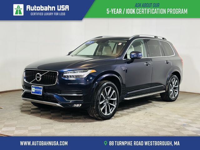 2019 Volvo XC90 Momentum