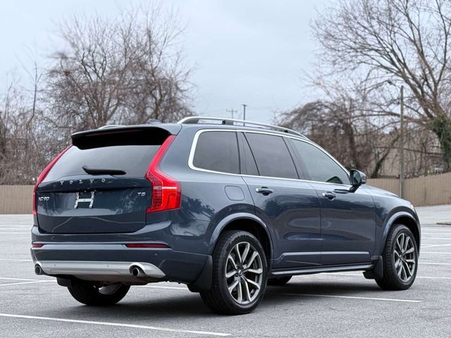 2019 Volvo XC90 Momentum