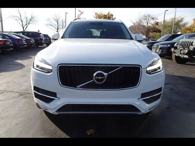 2019 Volvo XC90 Momentum