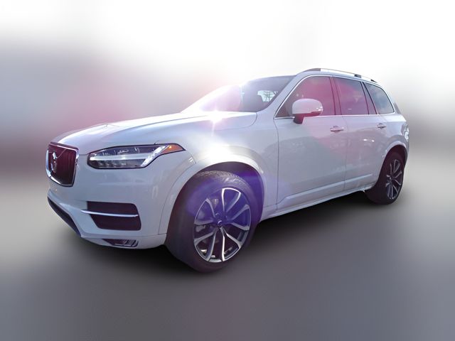 2019 Volvo XC90 Momentum