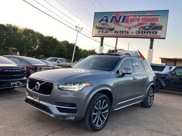 2019 Volvo XC90 Momentum