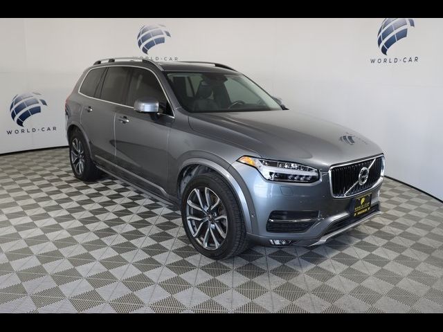 2019 Volvo XC90 Momentum