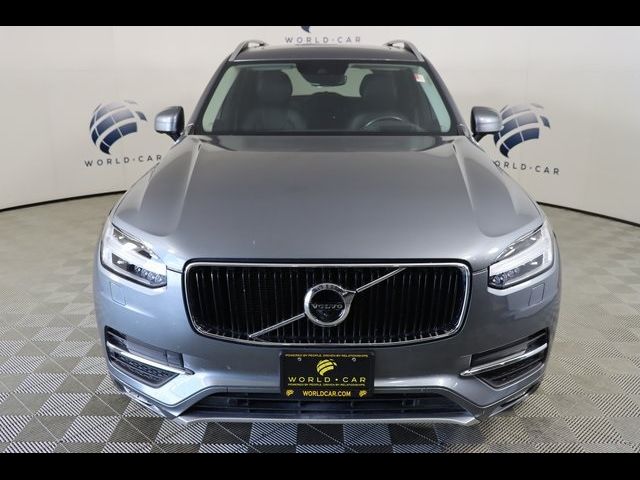 2019 Volvo XC90 Momentum