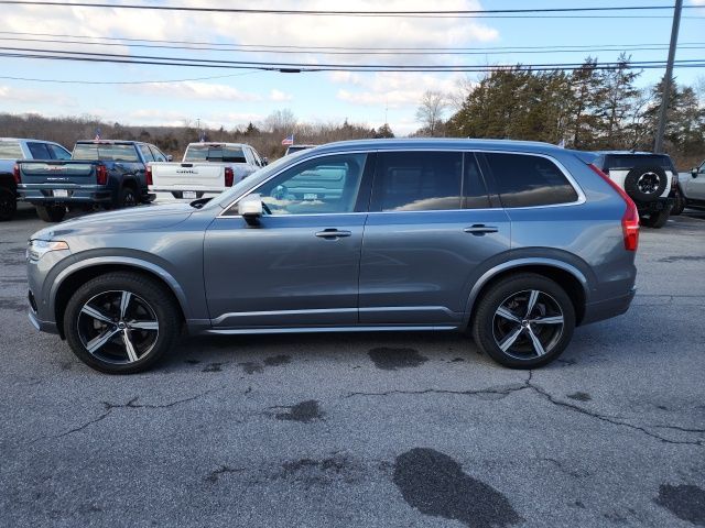 2019 Volvo XC90 R-Design