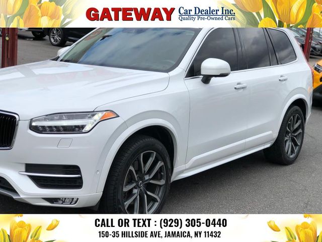 2019 Volvo XC90 Momentum