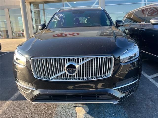 2019 Volvo XC90 Inscription