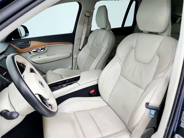 2019 Volvo XC90 Inscription