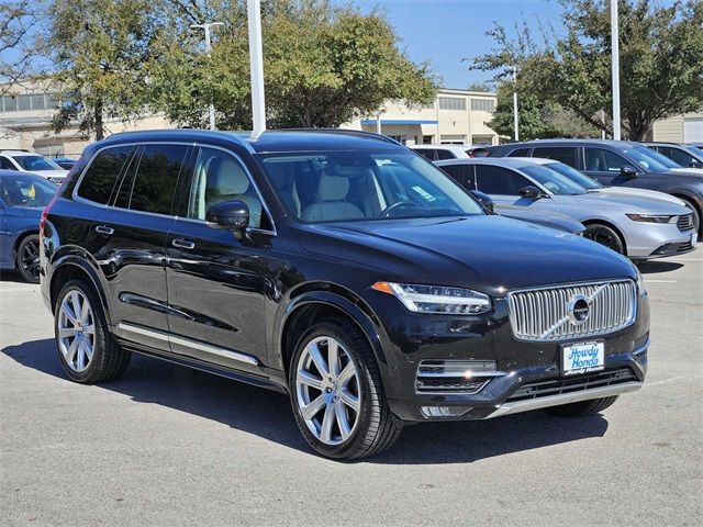 2019 Volvo XC90 Inscription