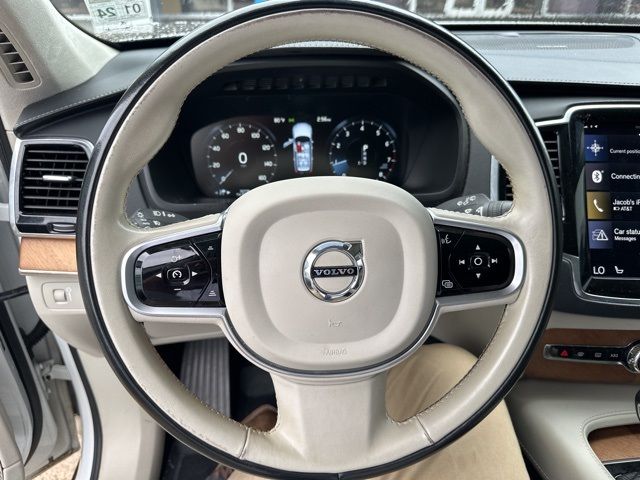 2019 Volvo XC90 Inscription