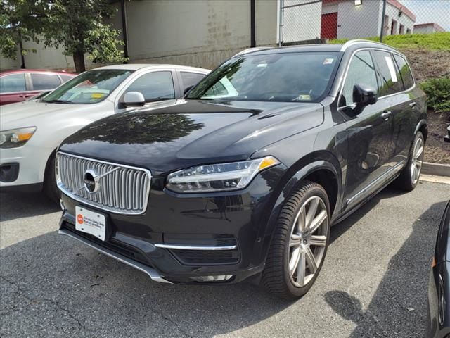 2019 Volvo XC90 Inscription