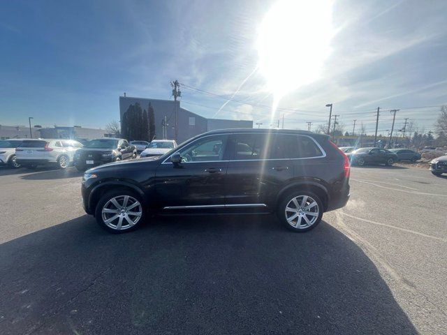 2019 Volvo XC90 Inscription