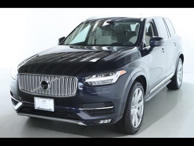 2019 Volvo XC90 Inscription