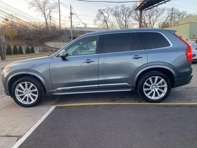 2019 Volvo XC90 Inscription